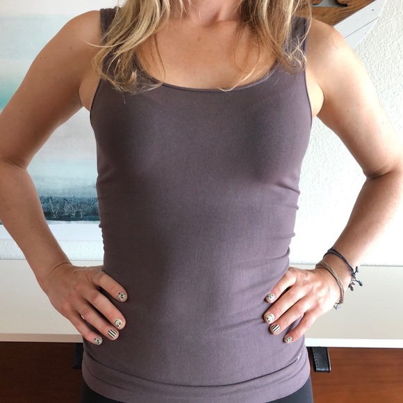 NWT Avocado Tank Top - Picture 2 of 4